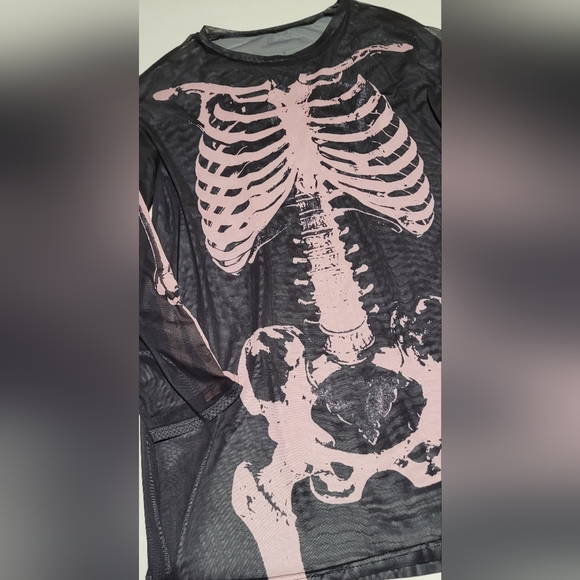 Black & Pink Large Sheer Skeleton Top - Picture 2 of 5